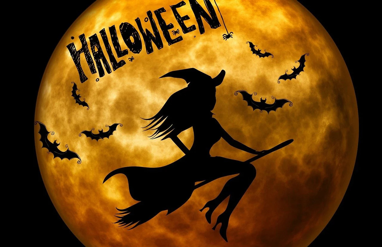 RÙNG MÌNH VỚI 4 BÍ ẨN KINH HOÀNG NHẤT ĐÊM HALLOWEEN