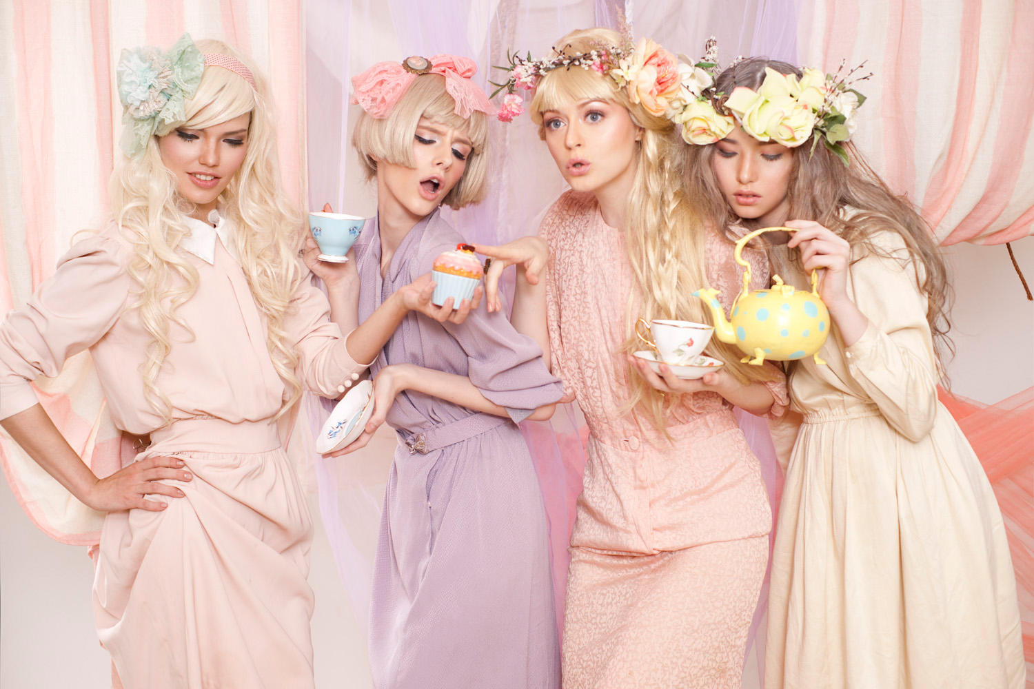 Xu hướng màu pastel nhẹ nhàng thanh lịch cho năm mới trẻ trung 