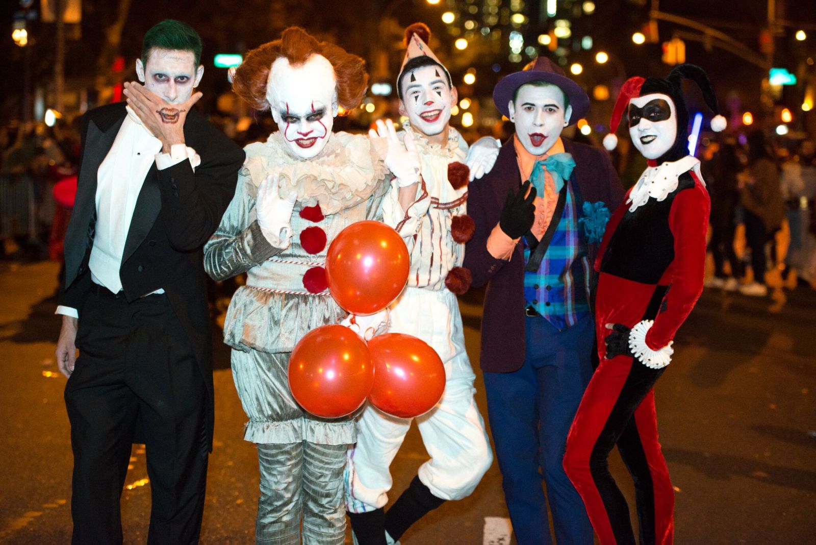 Nhấn để xem ảnh chất lượng hơn Trang phục Halloween ma mị cuốn hút