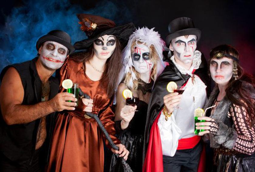 Nhấn để xem ảnh chất lượng hơn Trang phục đêm Halloween