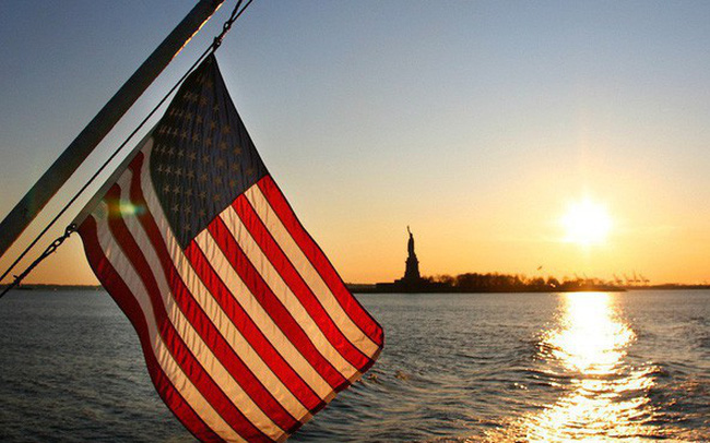 Nhấn để xem ảnh chất lượng hơn Tiếng Anh về các ngôn ngữ trên thế giới