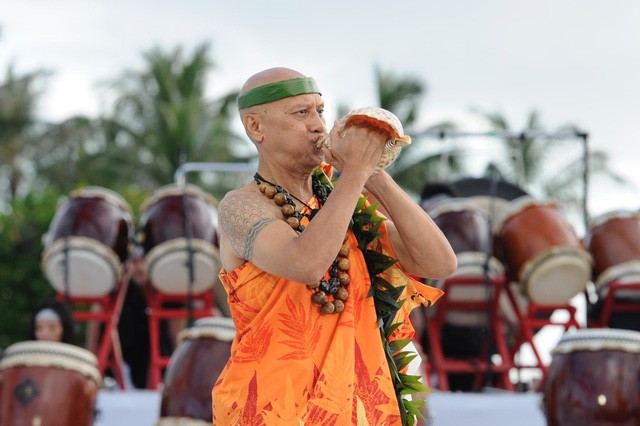 Nhấn để xem ảnh chất lượng hơn Lễ hội đèn lồng đặc biệt của người Hawaii(2)