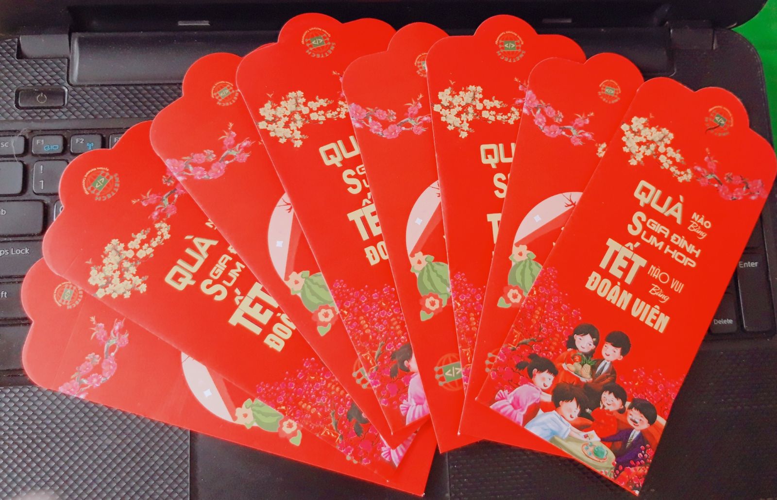 Nhấn để xem ảnh chất lượng hơn Bao lì xì Tết mừng Xuân mới