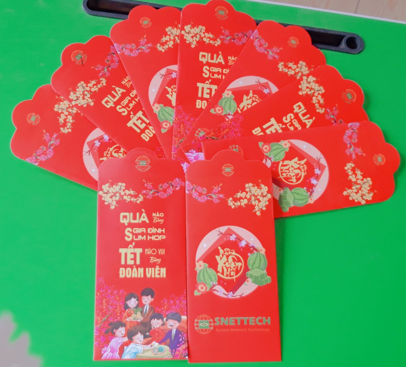 Nhấn để xem ảnh chất lượng hơn Mẫu lì xì thiết kế của Snettech