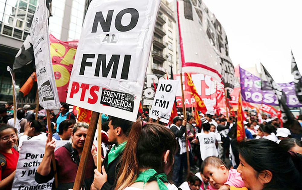 KHỦNG HOẢNG NGÂN HÀNG TẠI ARGENTINA, 2001 - 2002