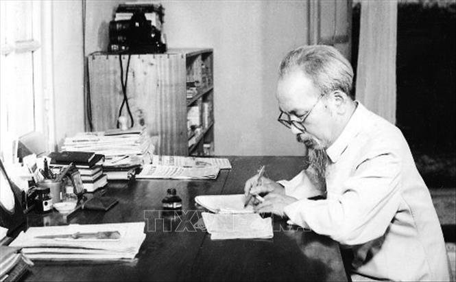 Nhấn để xem ảnh chất lượng hơn Thơ về Bác Hồ - 5