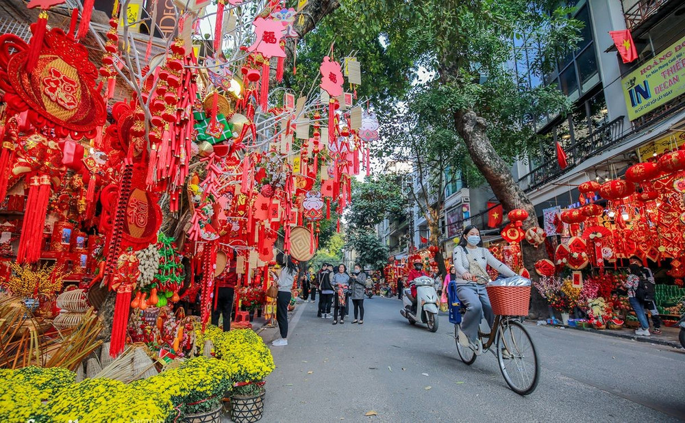 Tết Nguyên đán Ất Tỵ 2025