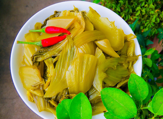 Nhấn để xem ảnh chất lượng hơn Dưa cải muối