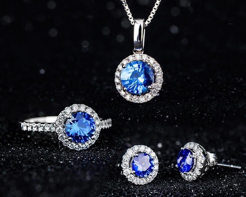 Nhấn để xem ảnh chất lượng hơn Sapphire xanh