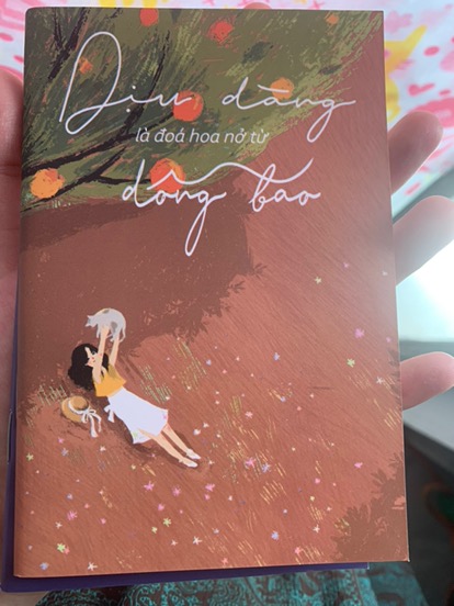 Dịu dàng là đoá hoa nở từ dông bão 