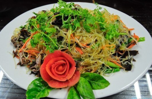 Nhấn để xem ảnh chất lượng hơn Miến xào lòng gà