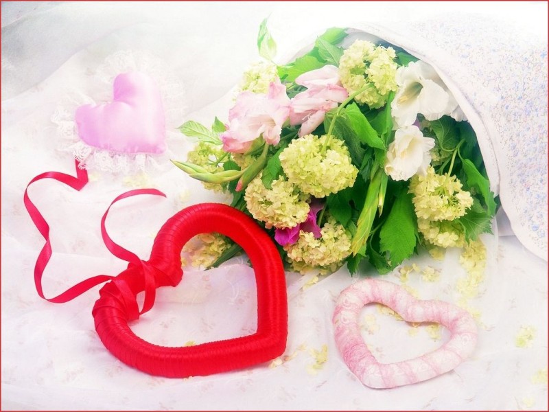 Nhấn để xem ảnh chất lượng hơn Valentine 7