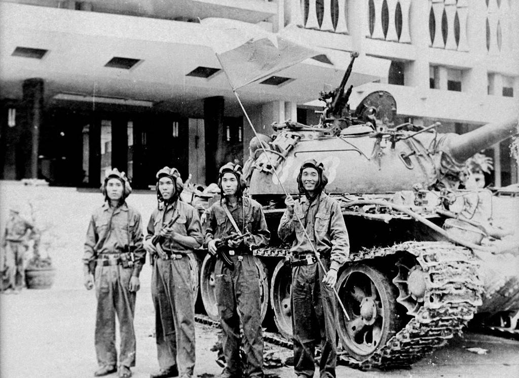 Giải phóng miền Nam - 14